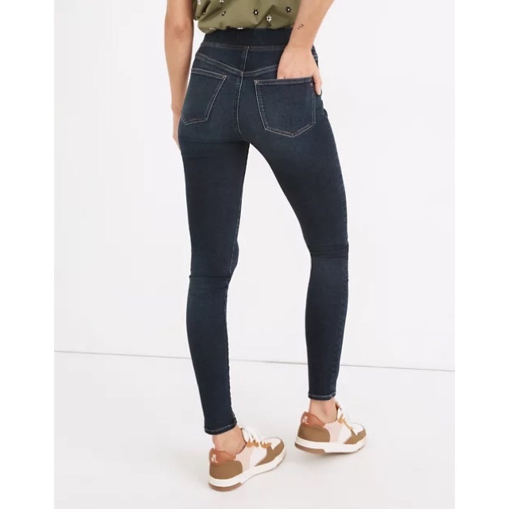 Madewell - Pull On Skinny Jeans